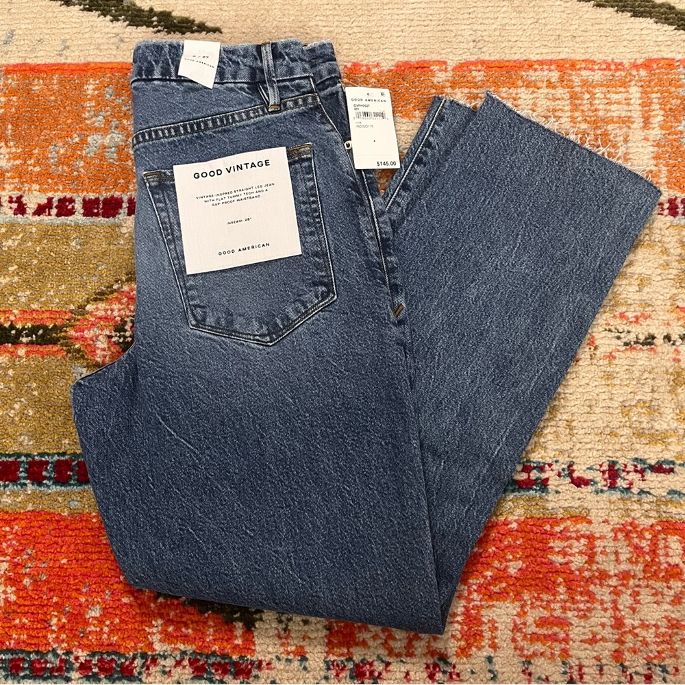 Good American Good Vintage Frayed Hem Jeans - Picture 13 of 13